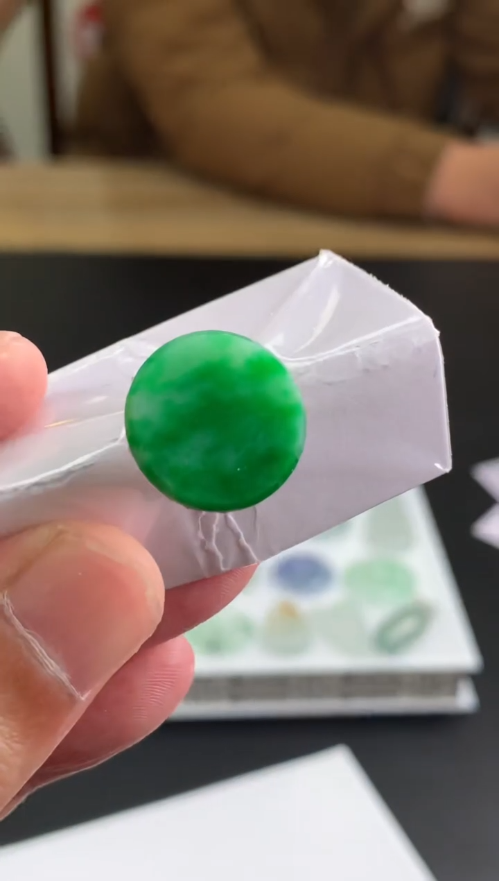 【闪购商品】定制翡翠未镶嵌翡翠