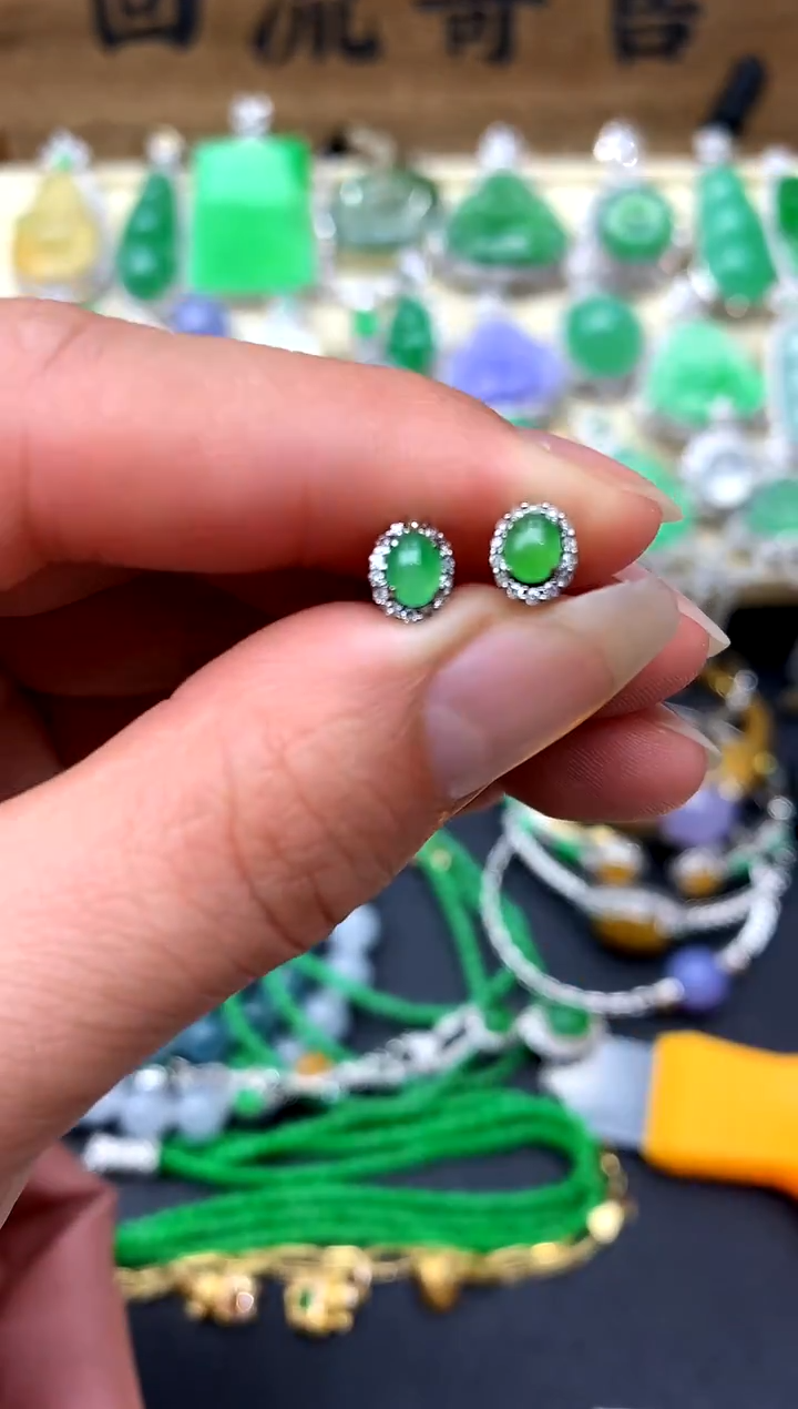【闪购商品】翡翠耳饰18K金镶嵌143-中国好珍宝