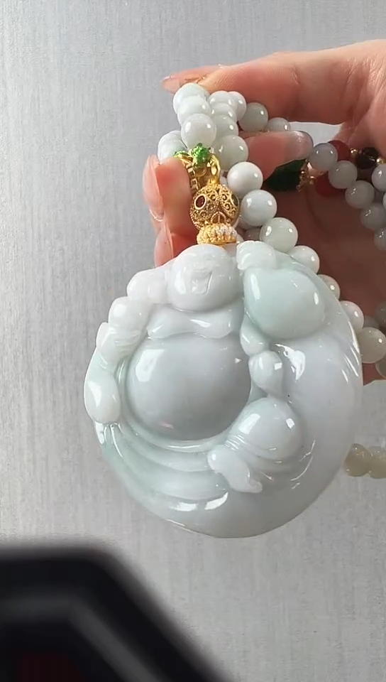 颈饰未镶嵌翡翠佛公