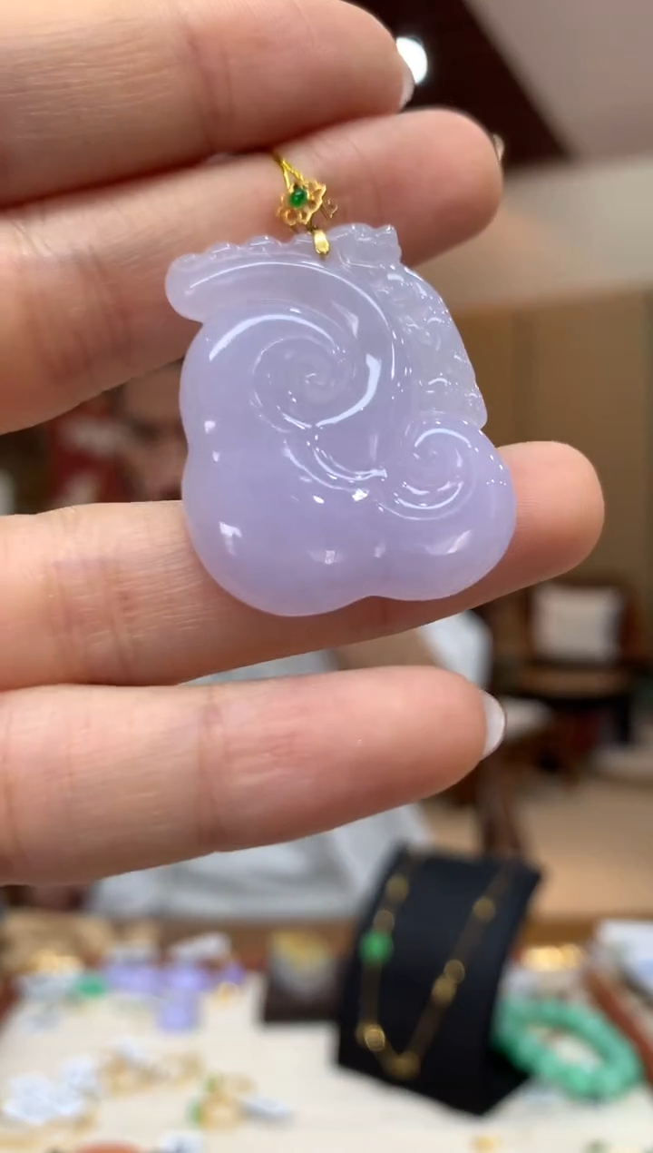 吊坠(不含链)18K金镶嵌翡翠如意