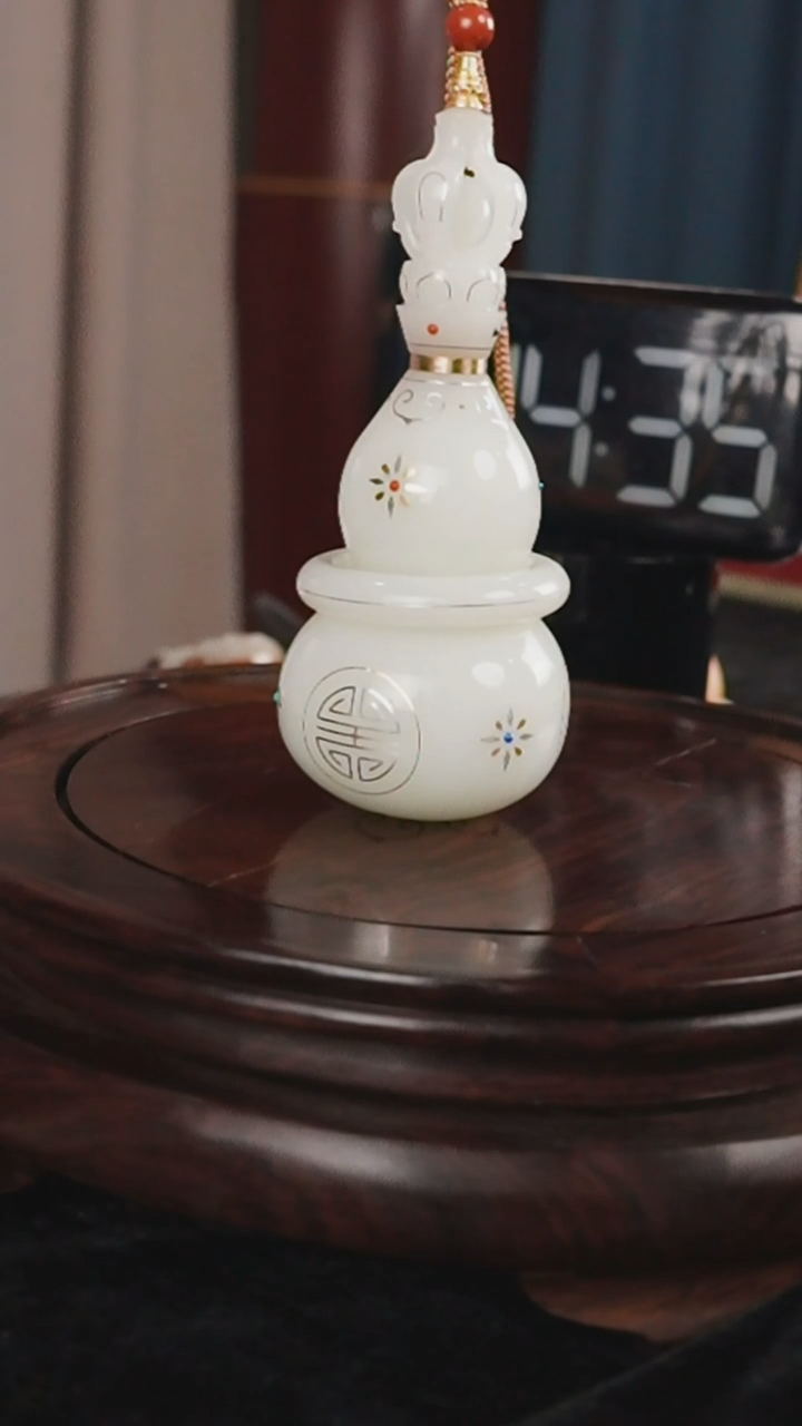 颈饰未镶嵌和田玉呆*和田玉葫芦