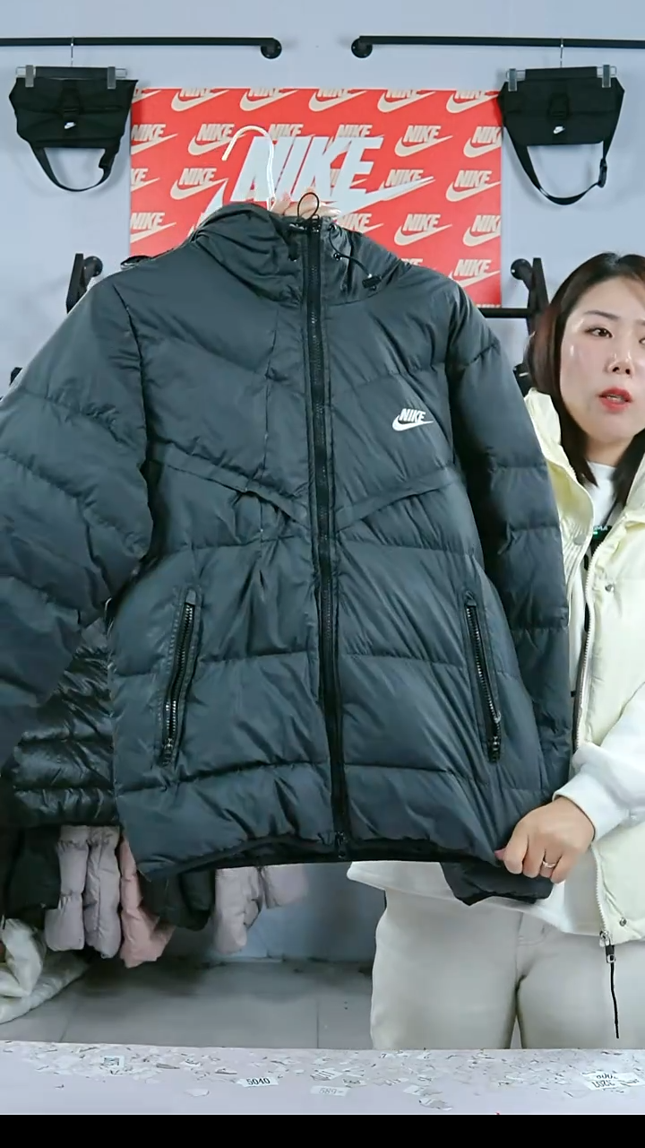 2465闪购编码运动衣以直播间过品为准尺码L