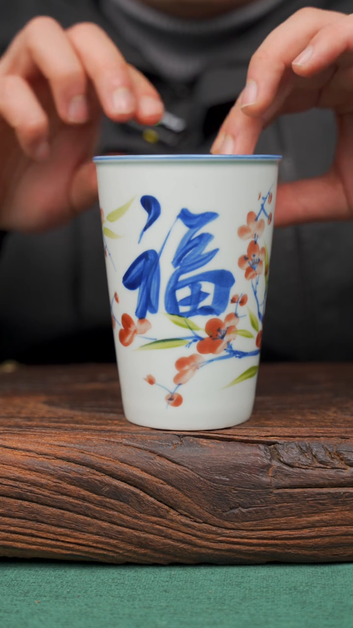 【闪购商品】瓷片95寻一缕瓷香杯釉下手工手绘瓷器