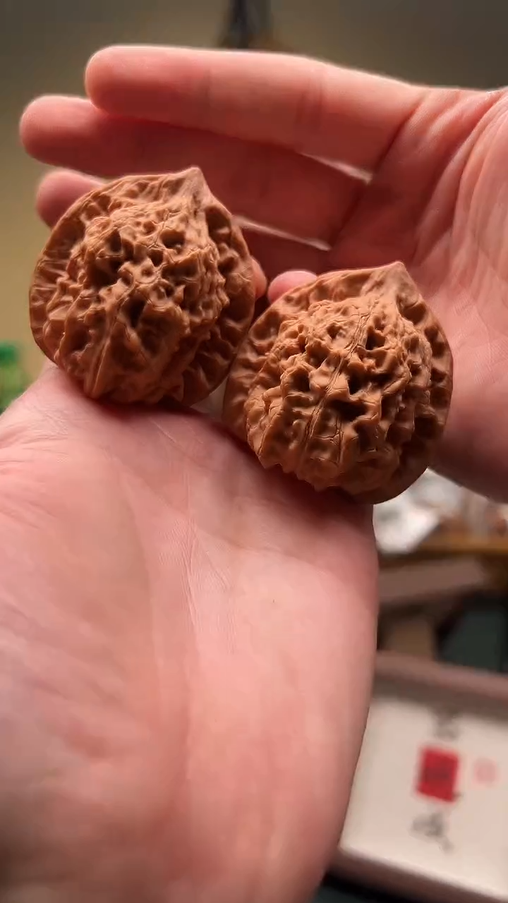 【闪购商品】文玩核桃把件44mm 官帽文玩核桃一对 2号