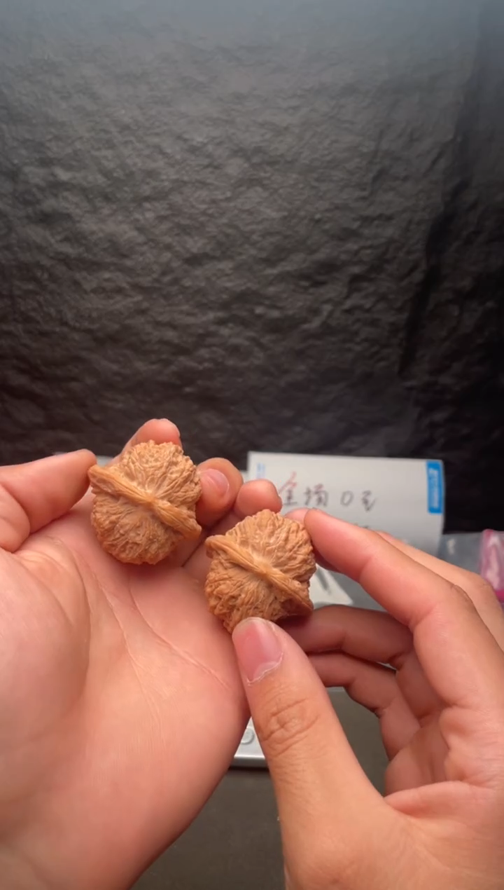 吊坠文玩核桃24血麒麟