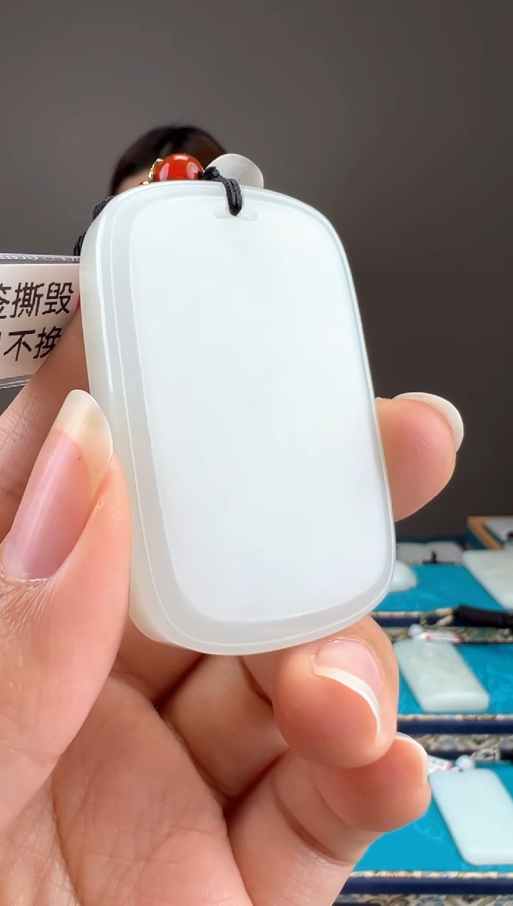 【闪购商品】和田玉颈饰未镶嵌1