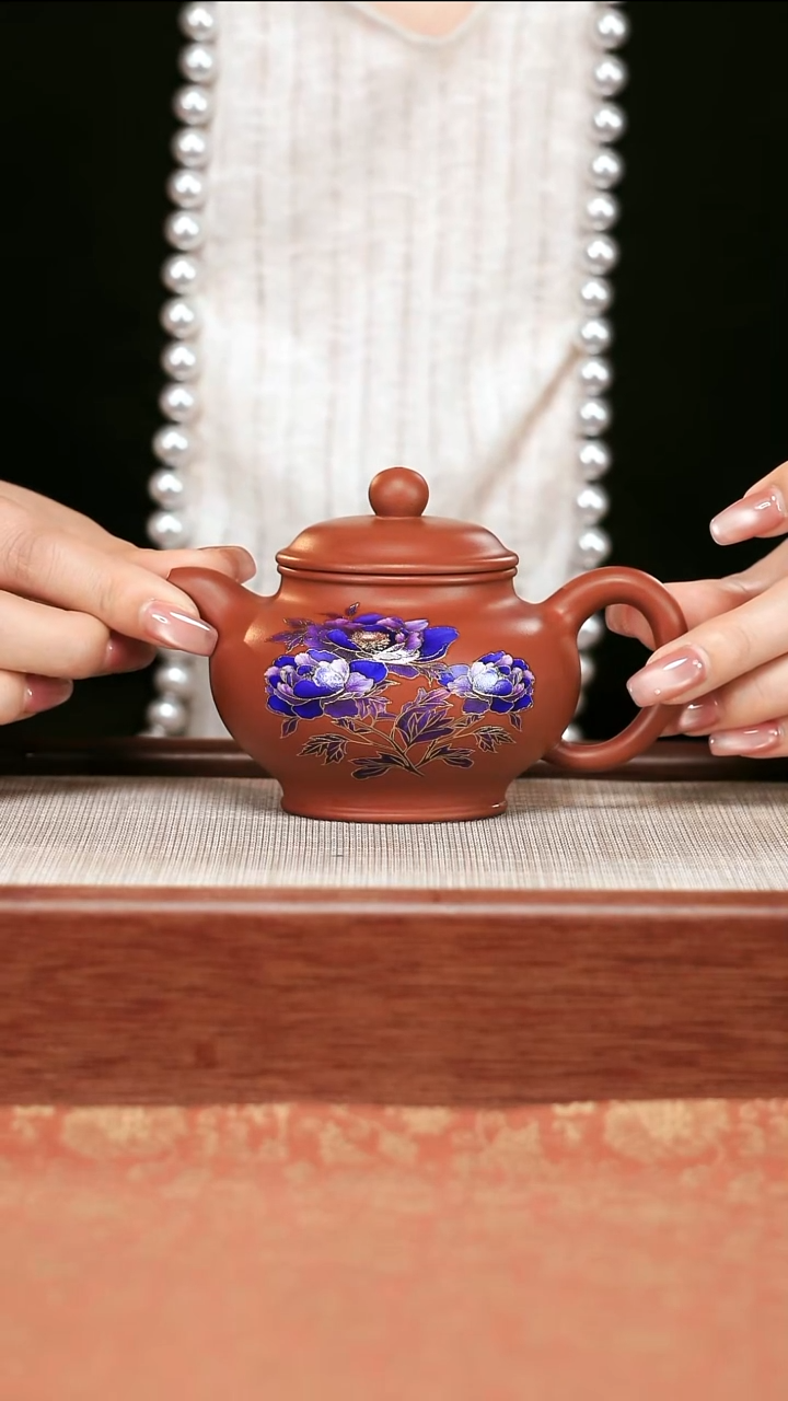 宜兴紫砂壶    0420  A13