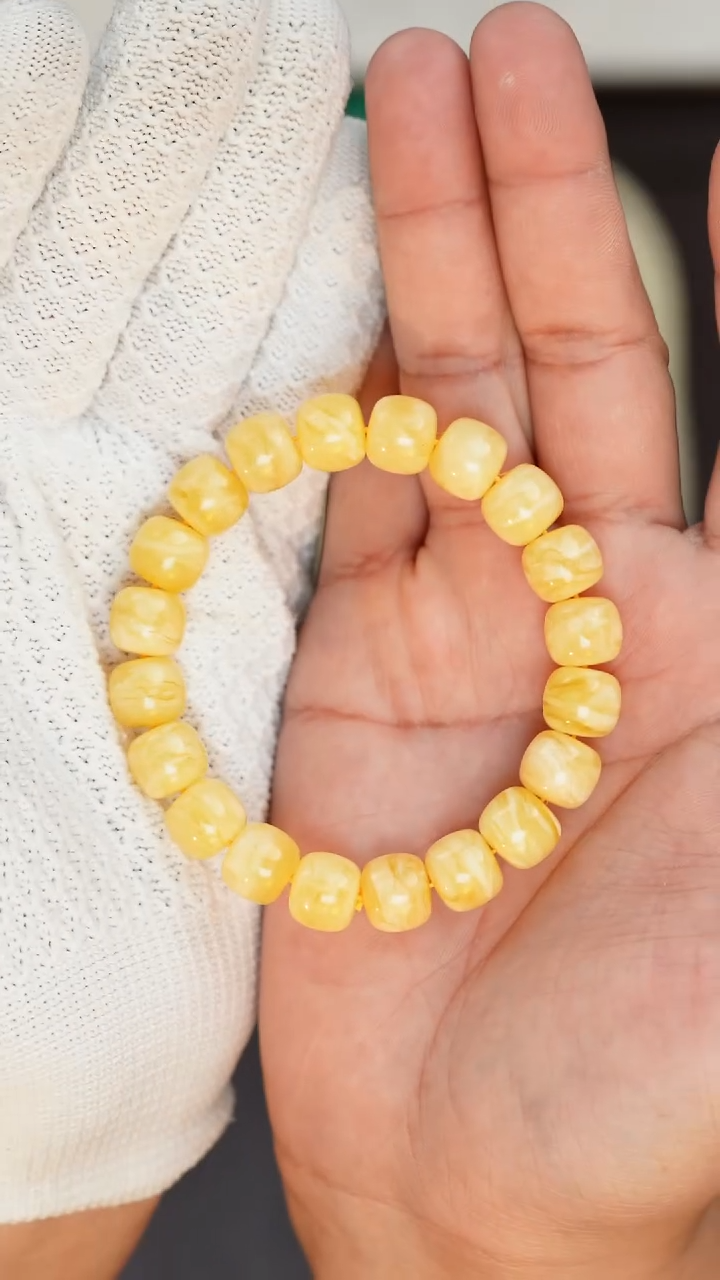 【闪购商品】蜜蜡裸石未镶嵌蜜蜡手串