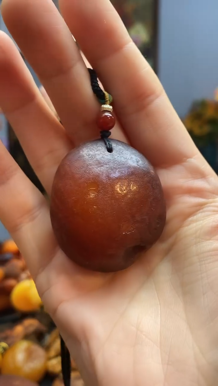 琥珀颈饰未镶嵌挂件