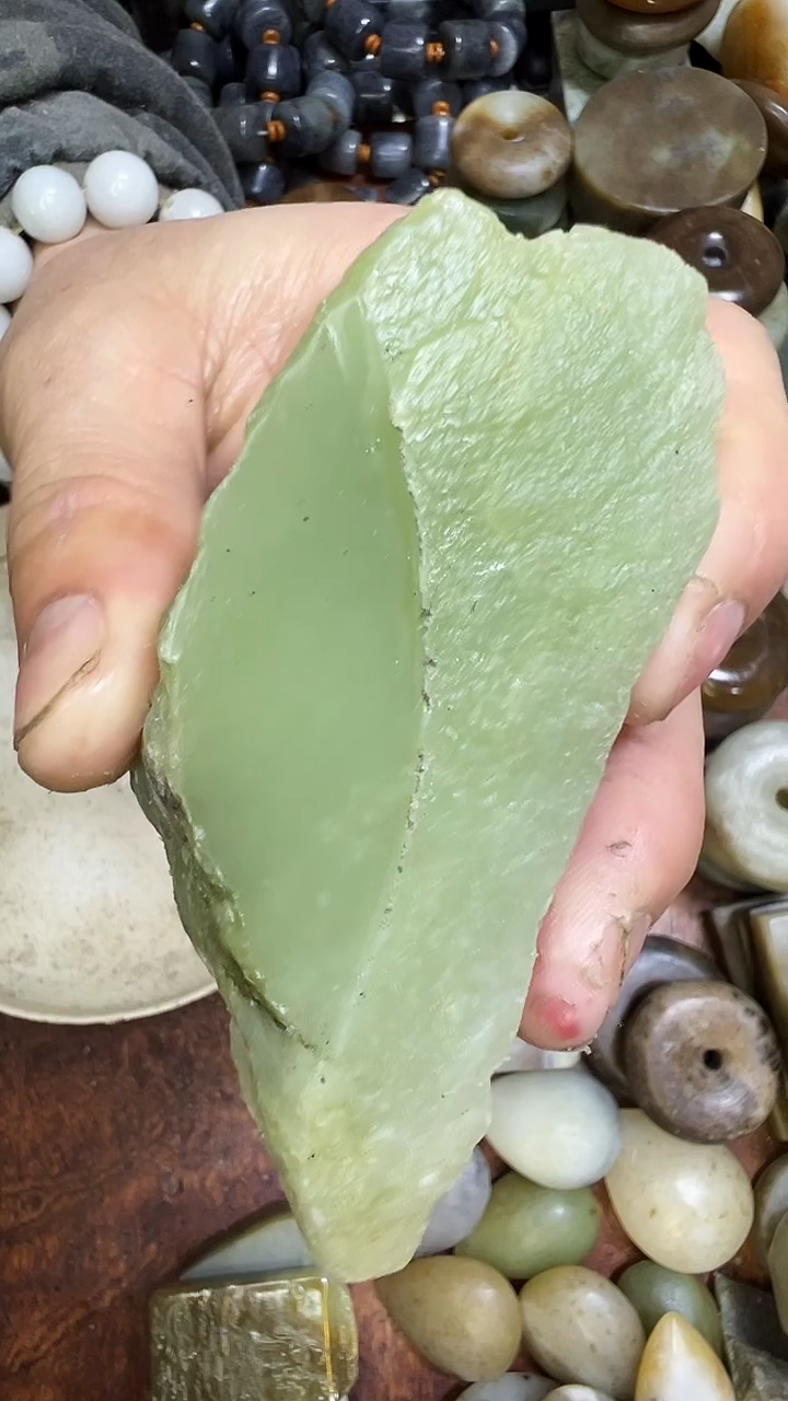 未镶嵌和田玉珠宝半成品1