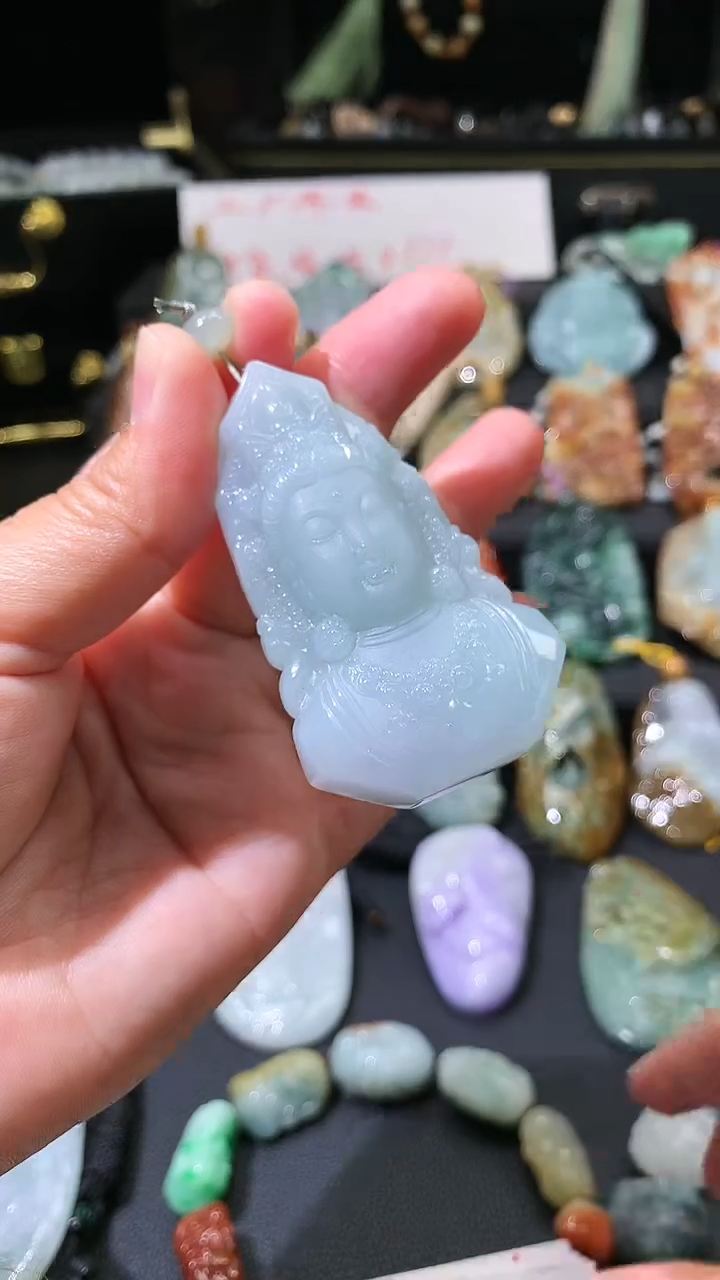 【闪购商品】翡翠颈饰未镶嵌挂件