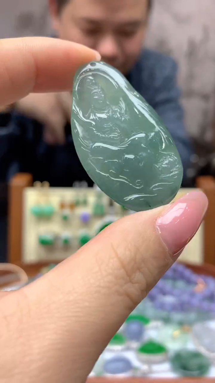 【闪购商品】翡翠颈饰18K金镶嵌157-天然翡翠