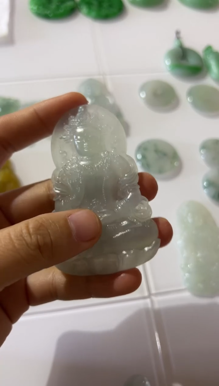 【闪购商品】定制翡翠未镶嵌度母