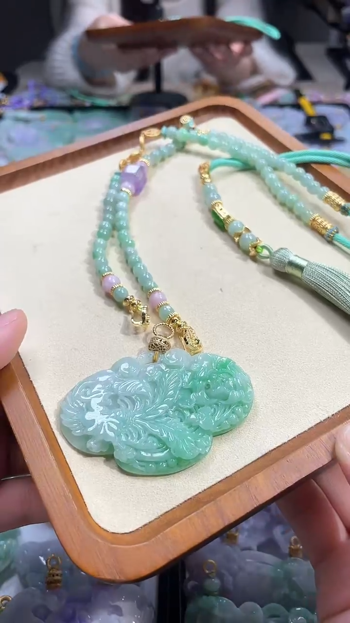 【闪购商品】翡翠颈饰未镶嵌吊坠