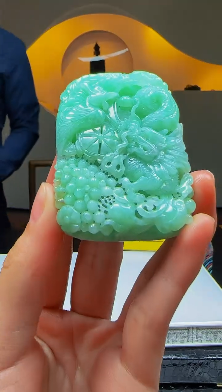 【闪购商品】定制翡翠未镶嵌Q04421翡翠毛货