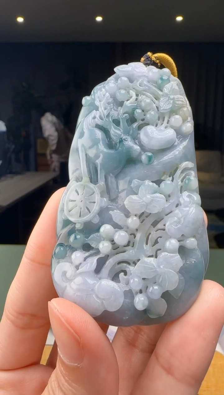 【闪购商品】翡翠吊坠(不含链)未镶嵌XM@@WS1SS01821