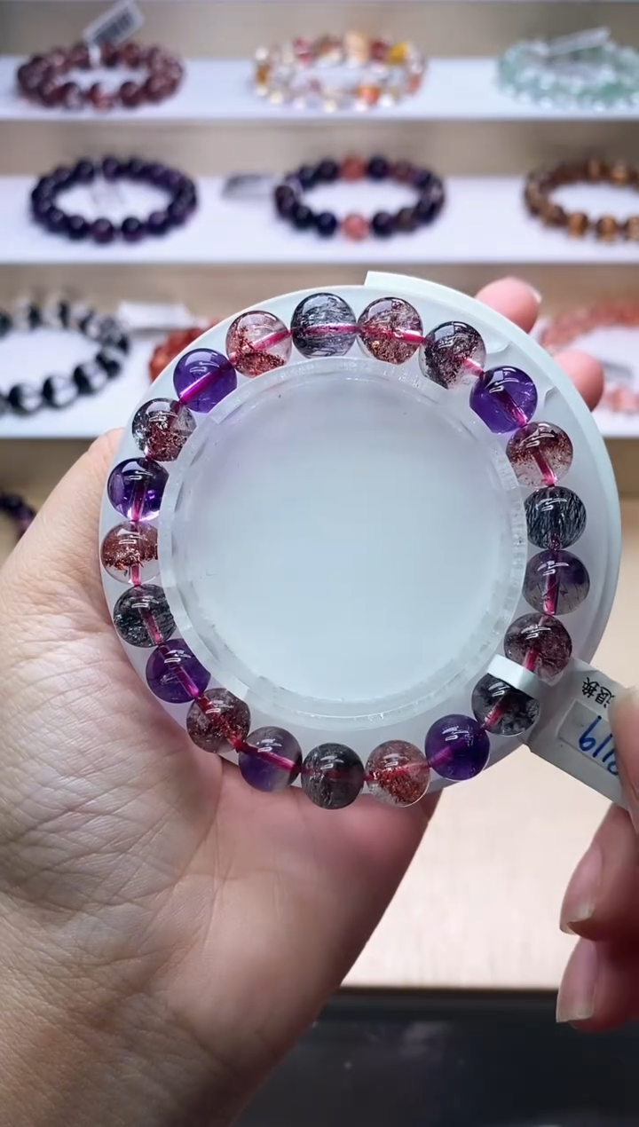 【闪购商品】水晶手链未镶嵌黑加仑超七8m+