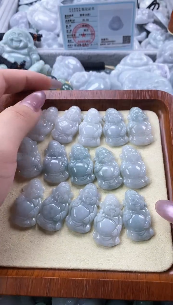 翡翠未镶嵌颈饰缅甸A货翡翠CS