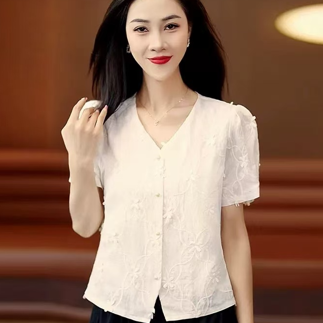 夏季新款刺绣短袖衬衫女时尚洋气减龄上衣#886