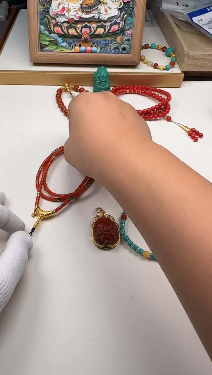 18K金镶嵌手串手串南红玛瑙妥*～是手串手串