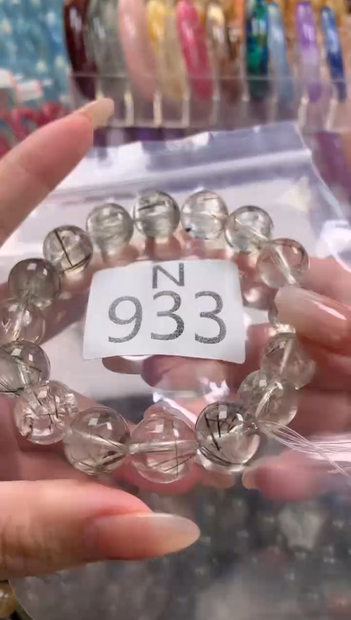 水晶珠宝半成品未镶嵌有****?（多样性发货）933