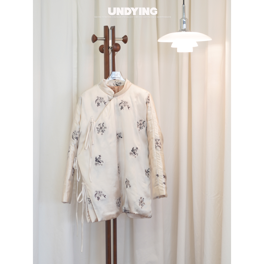 UNDYING UMA剪花丝棉中式系带不规则短外套