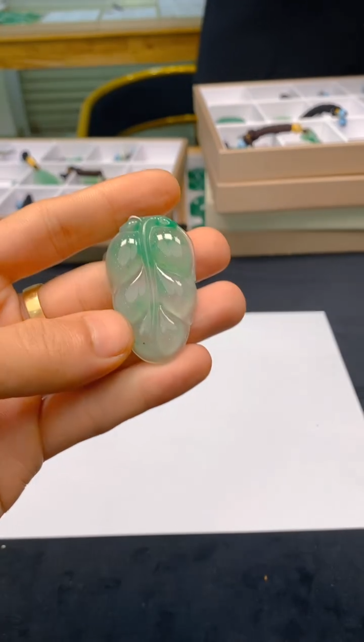 【闪购商品】石英质玉颈饰未镶嵌冰美人非洲翠77