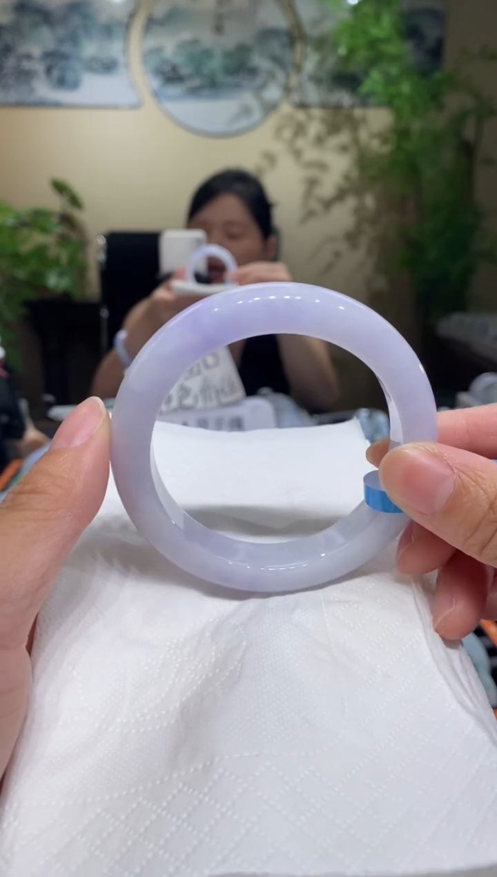 翡翠手镯未镶嵌圈口55.7