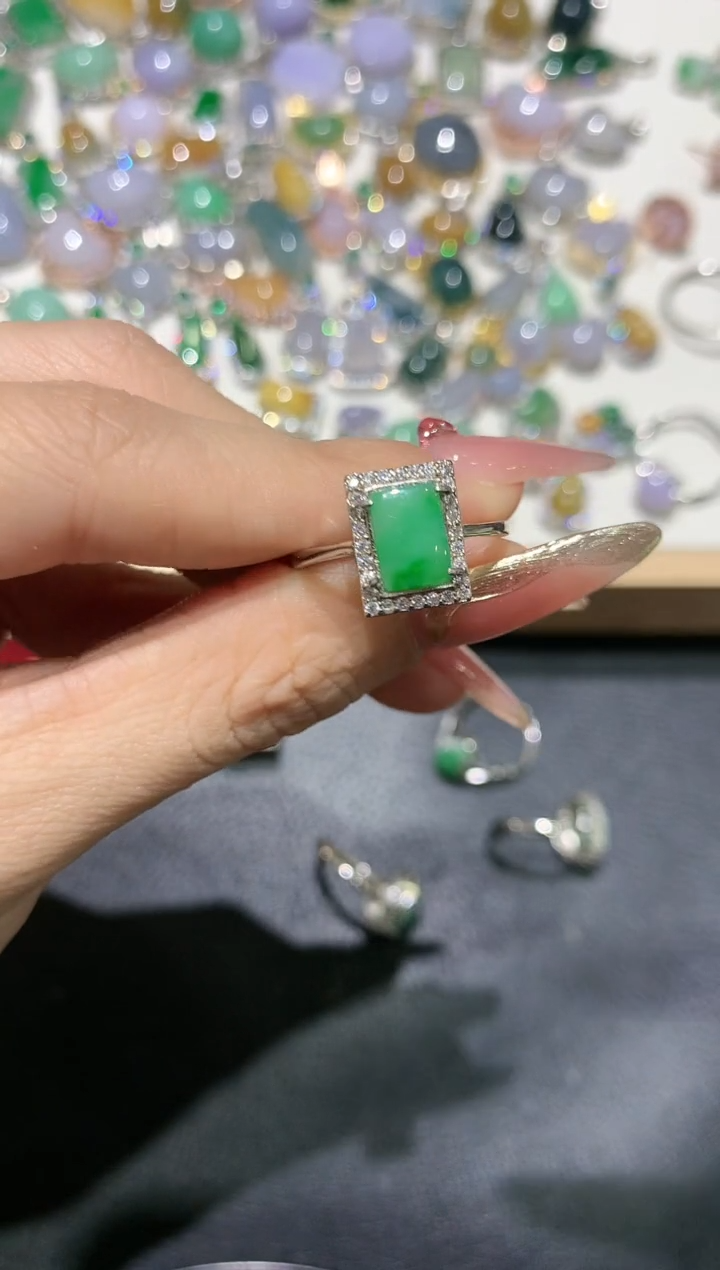 【闪购商品】翡翠吊坠(不含链)银S925镶嵌团购20