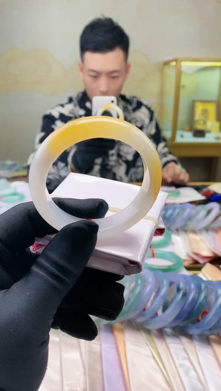 【闪购商品】翡翠手镯未镶嵌