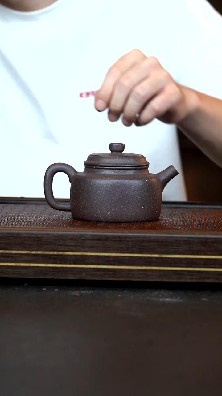茶壶紫砂XJ   大水潭天青泥    德钟    250cc