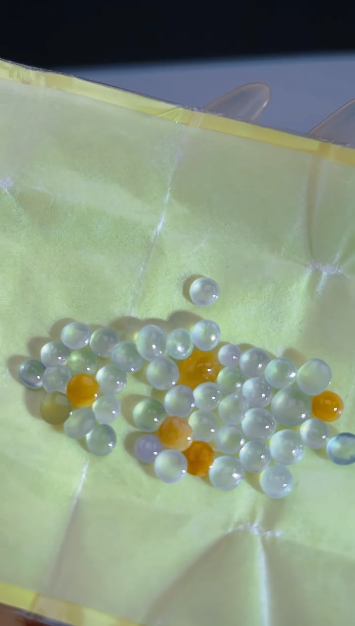 未镶嵌定制翡翠天然翡翠蛋面54