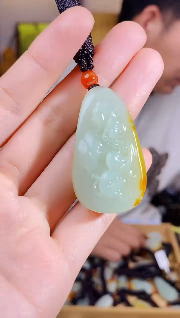 【闪购商品】和田玉颈饰未镶嵌1