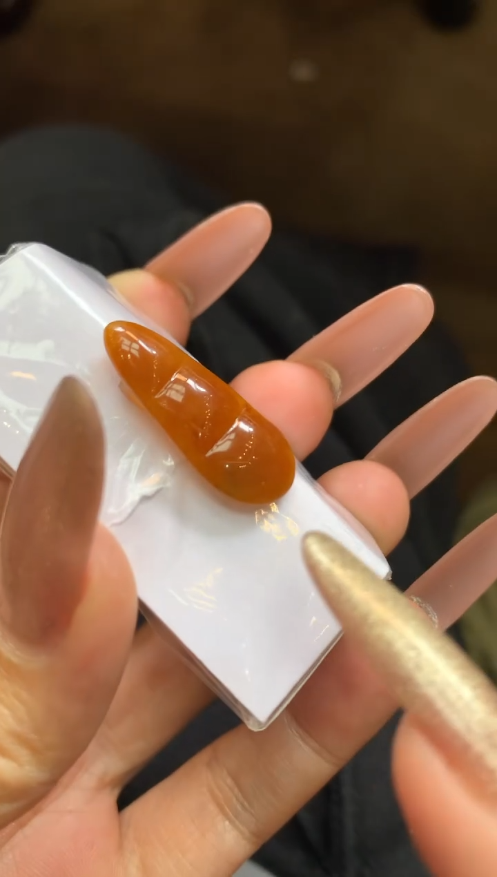 【闪购商品】定制翡翠未镶嵌翡翠