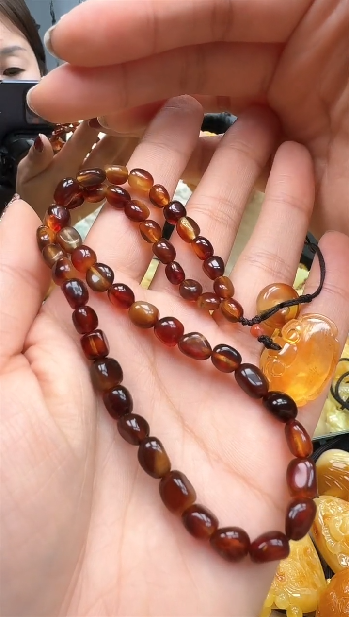 【闪购商品】琥珀裸石未镶嵌手机链