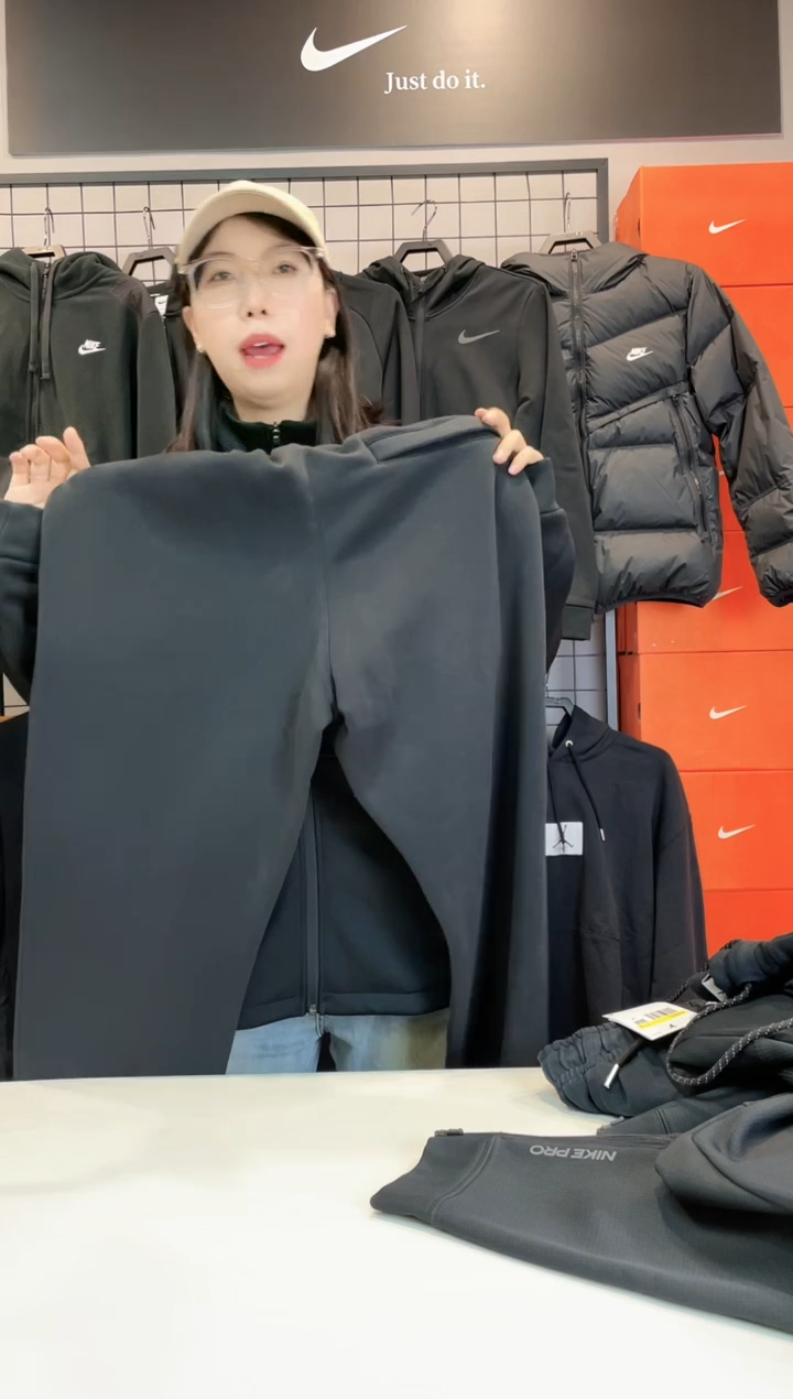 2672黑色长裤XL码150斤-170斤不退换 