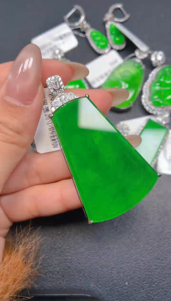 吊坠(不含链)银S925镶嵌翡翠1