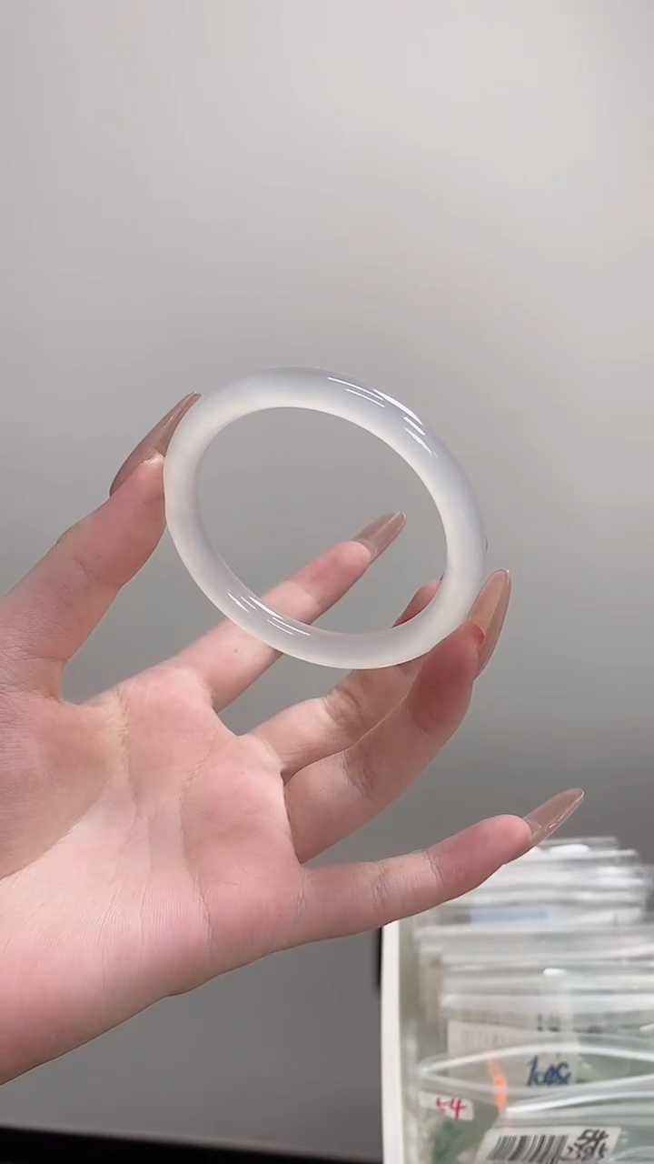 手镯玛瑙/玉髓未镶嵌57-58圆条