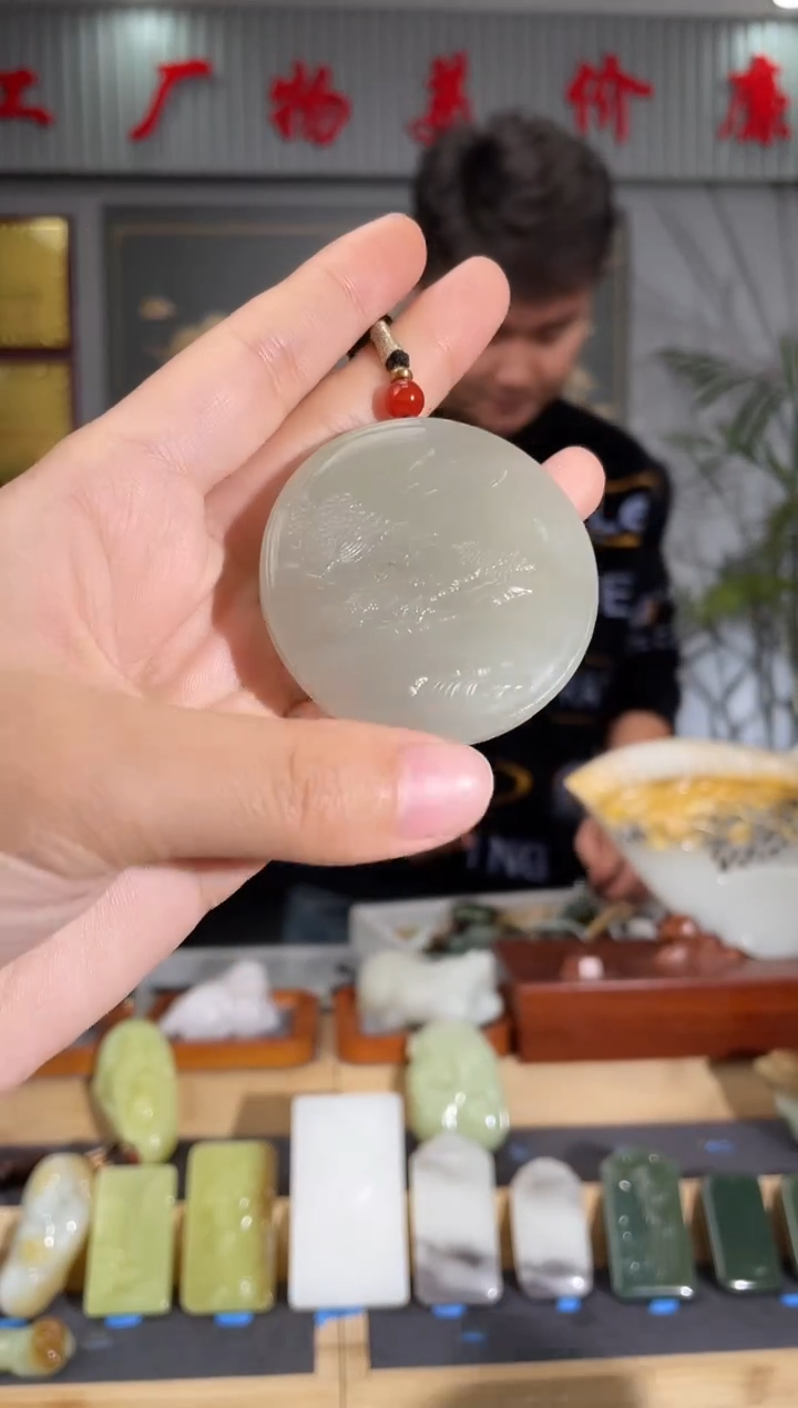 【闪购商品】和田玉颈饰未镶嵌拍一发一 多样性发货