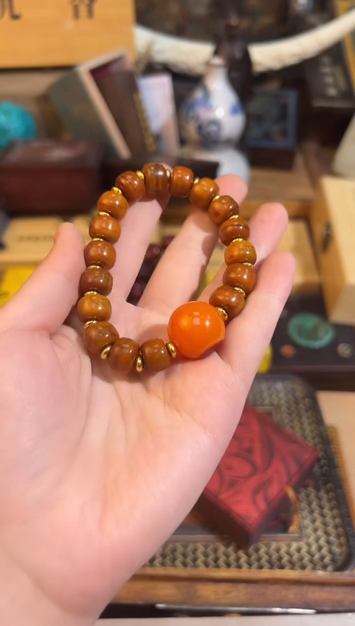 【闪购商品】蜜蜡手链未镶嵌72业业业业业业业业