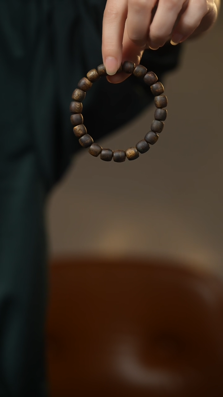 【闪购商品】沉香手串沉水浮 9g±海南绿奇楠0.9±鼓珠单圈