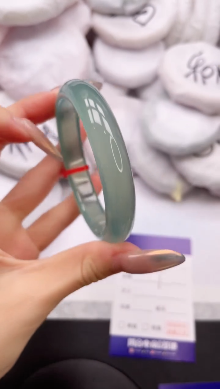 【闪购商品】石英质玉手镯未镶嵌16K39-58