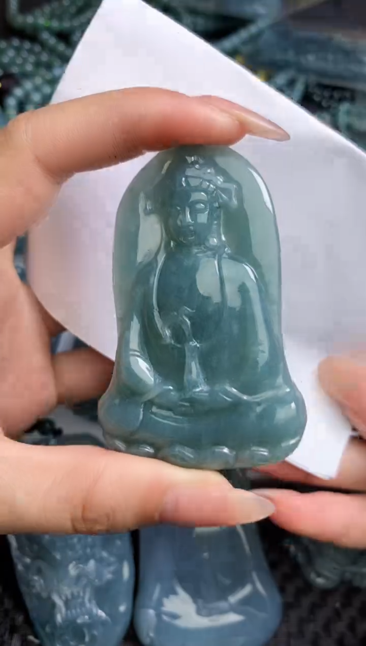 【闪购商品】翡翠颈饰未镶嵌111111111·