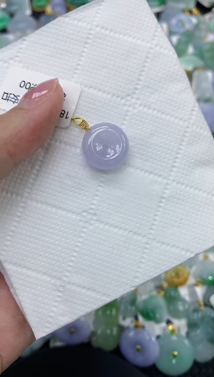 翡翠18K金镶嵌颈饰11111111111