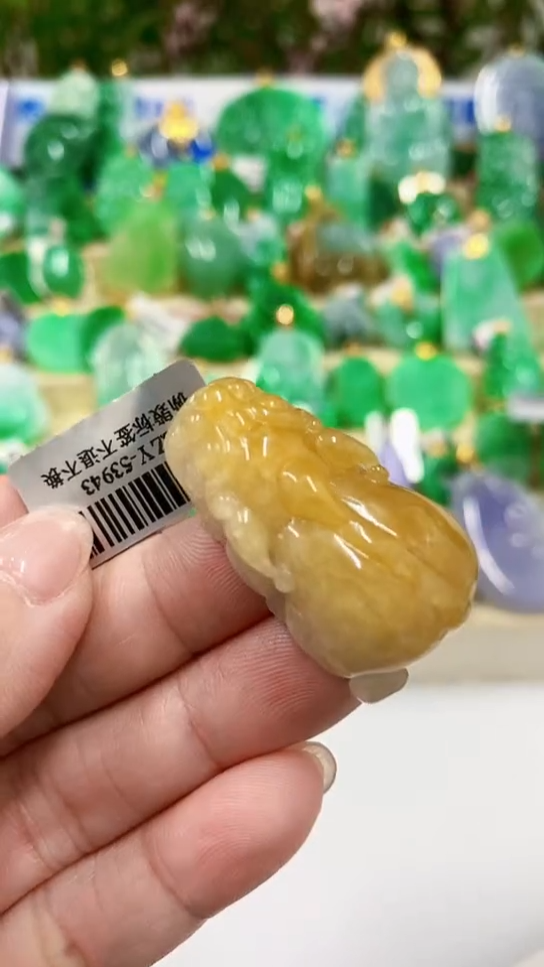 【闪购商品】翡翠吊坠(不含链)未镶嵌挂件