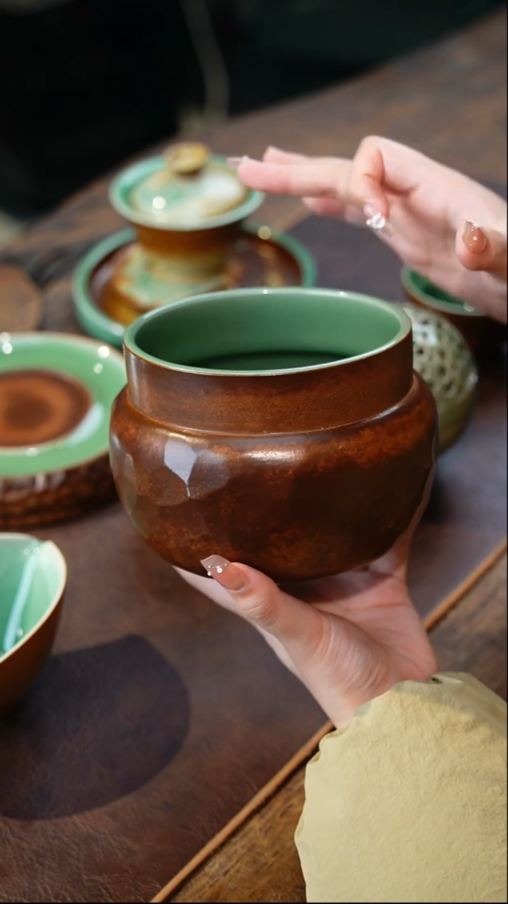 【闪购商品】瓷片王玮 锤纹系列 建水