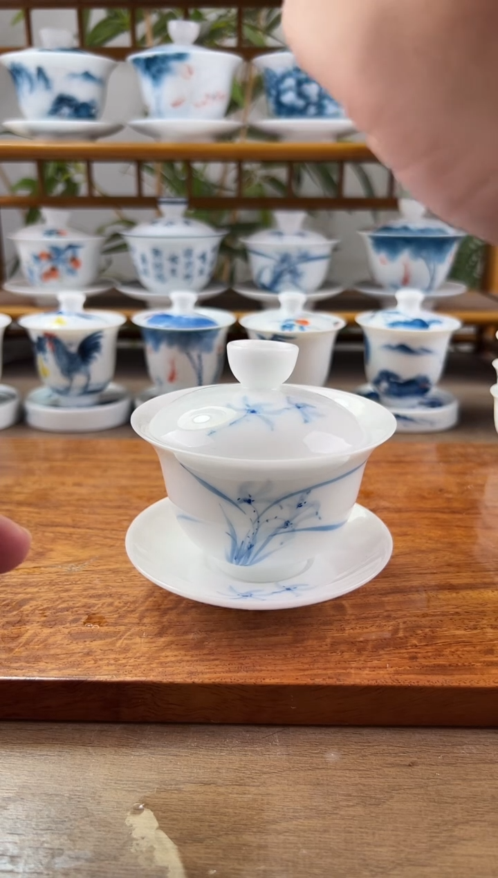 瑕疵合缝问题高冰兰花150CC三才盖碗