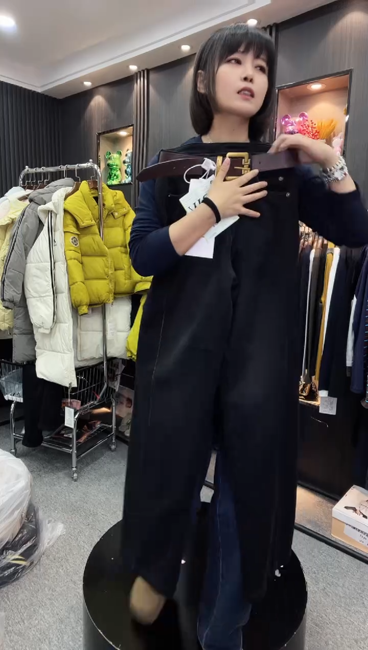 99102黑色牛仔裤---28码