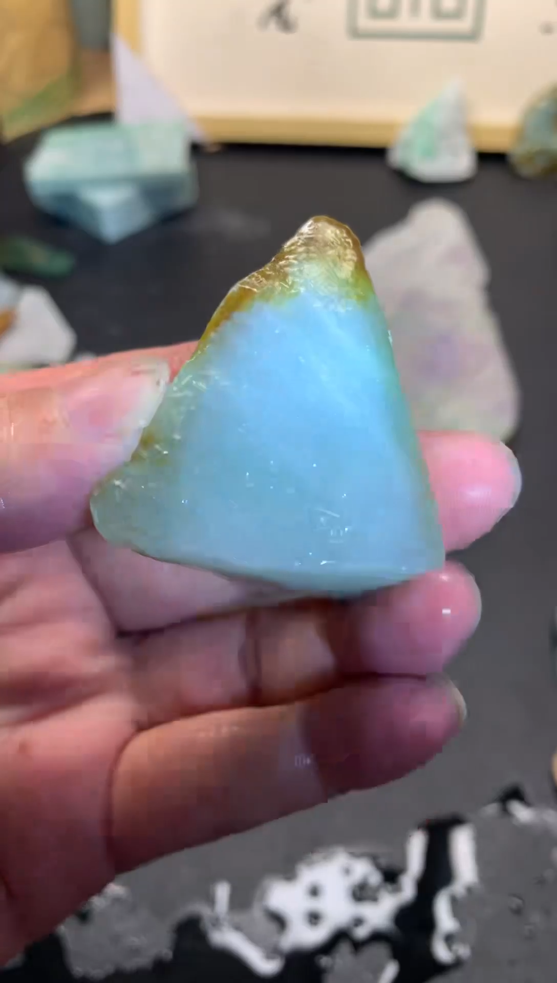 【闪购商品】翡翠颈饰未镶嵌天然翡翠A货