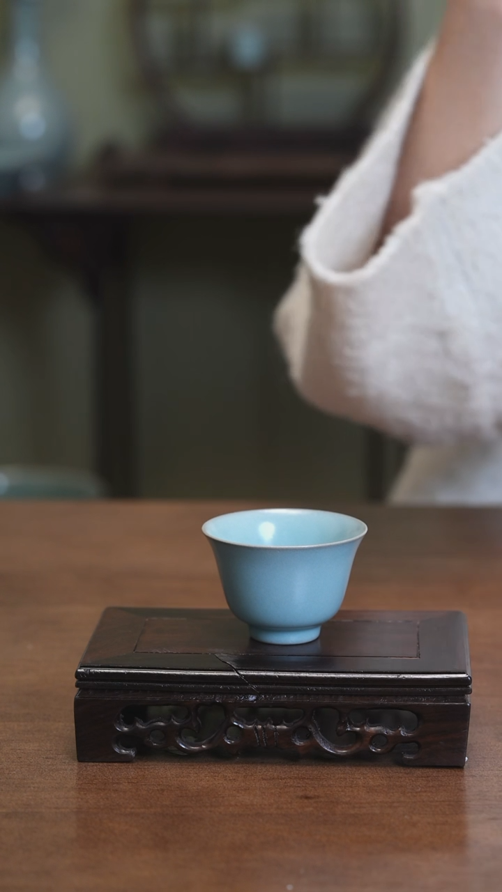 【闪购商品】Y宝丰宋官窑原产地汝瓷铃铛品茗杯（三钉）